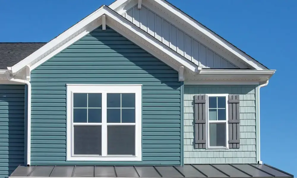 Roof repair and inspection services in Liberty